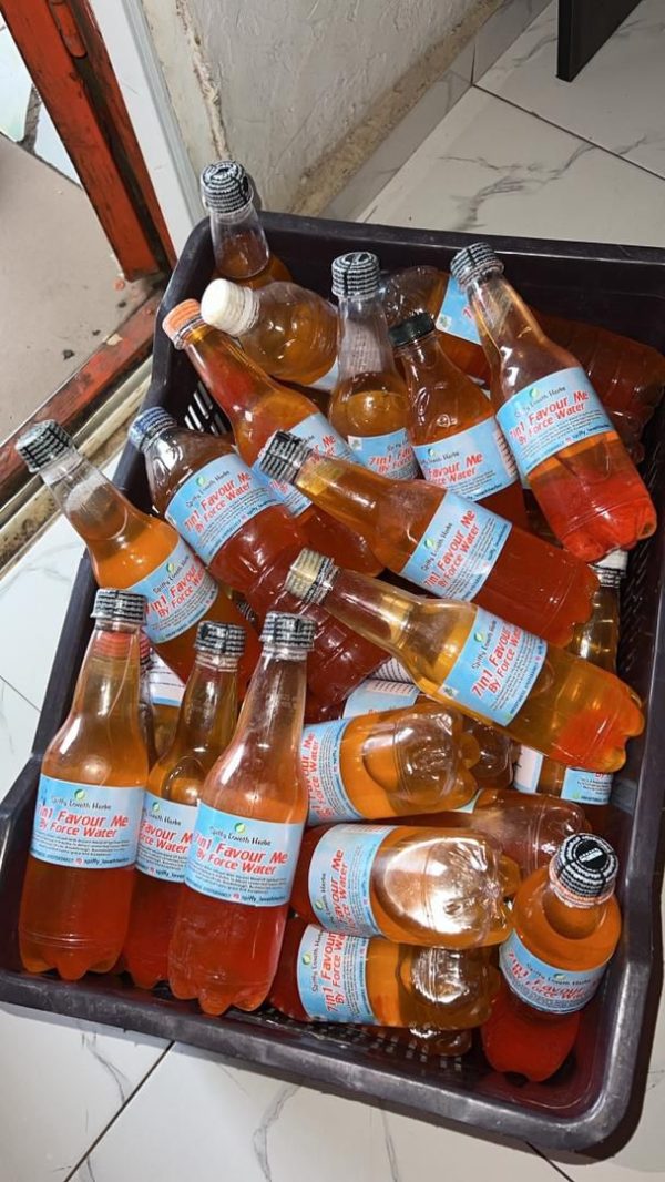 7in1 Favour me by force water